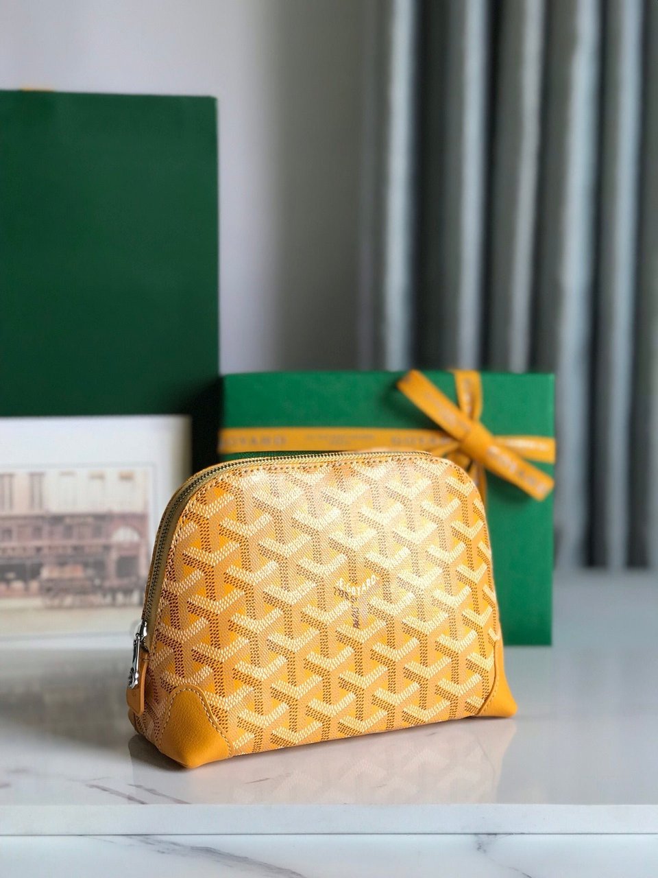 Goyard Vendôme Cosmetic Pouch 17 Cm Yellow Goyardine Canvas And Calfskin Trim view 5