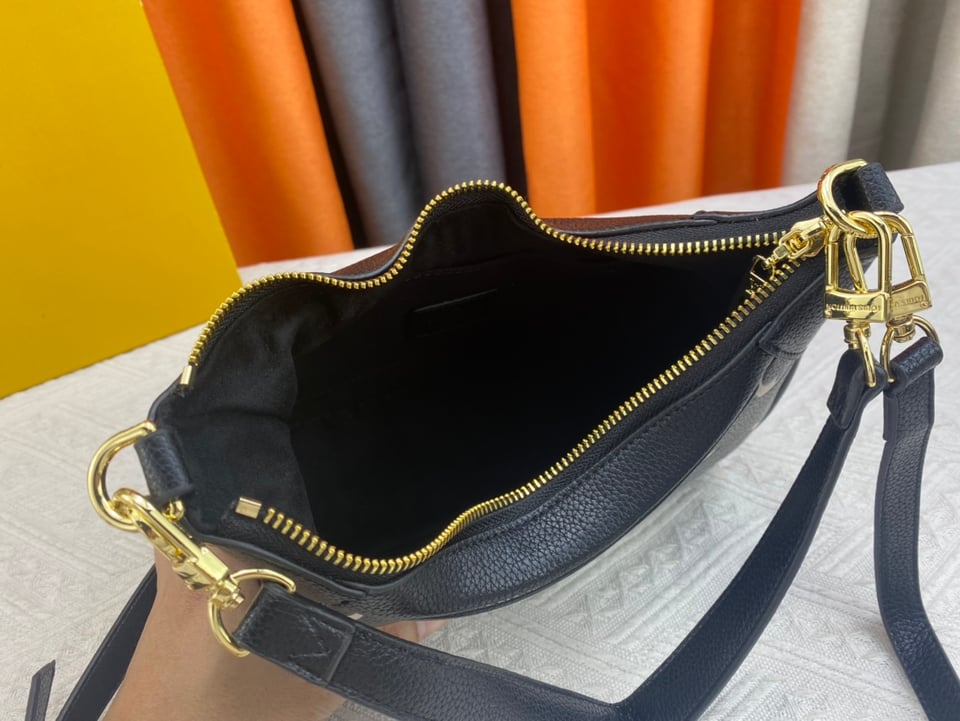 Louis Vuitton Bagatelle Balck And White 22Cm M46301 view 6