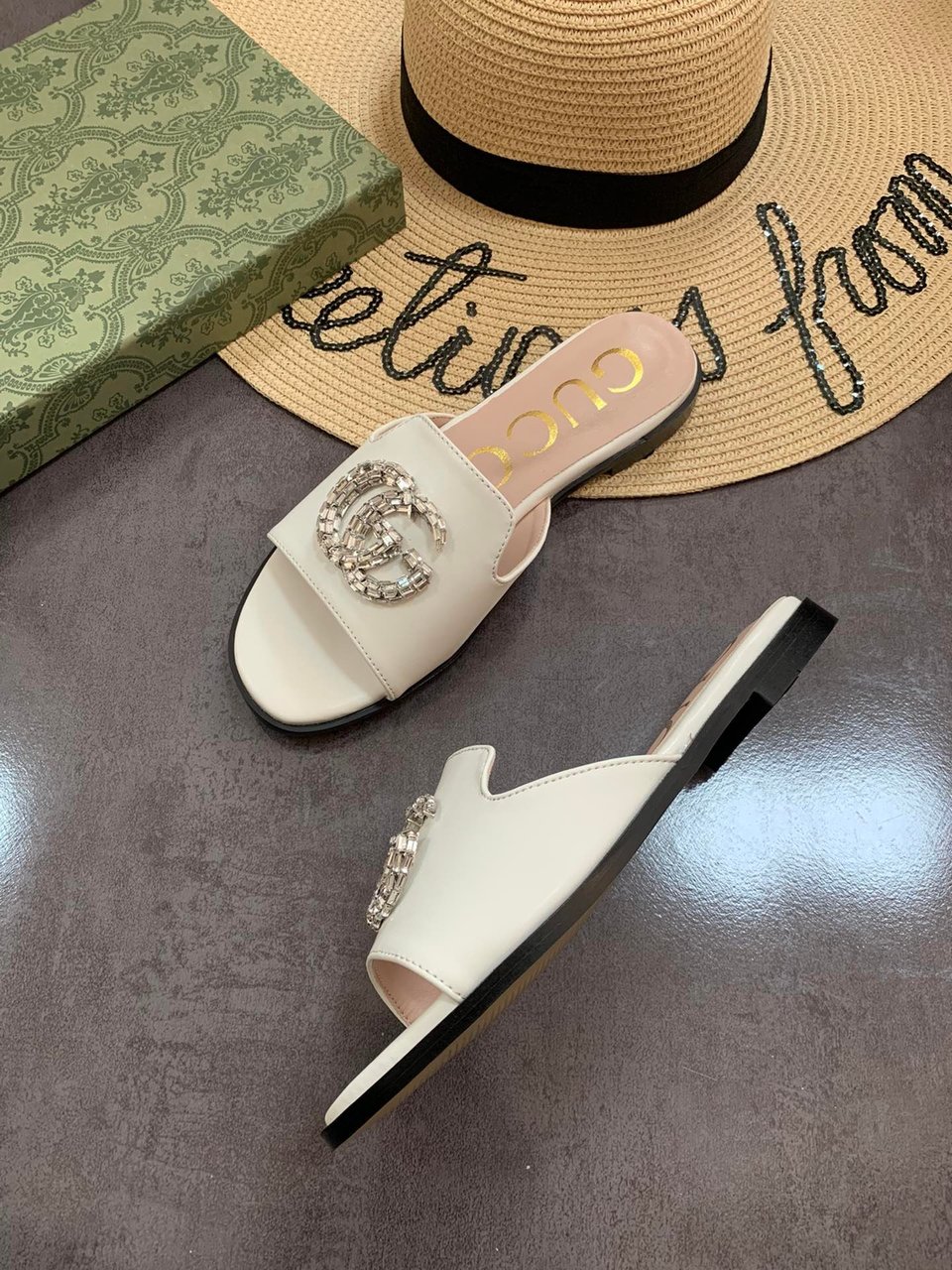 Gucci Double G Slippers Leather Beaded In White view 5