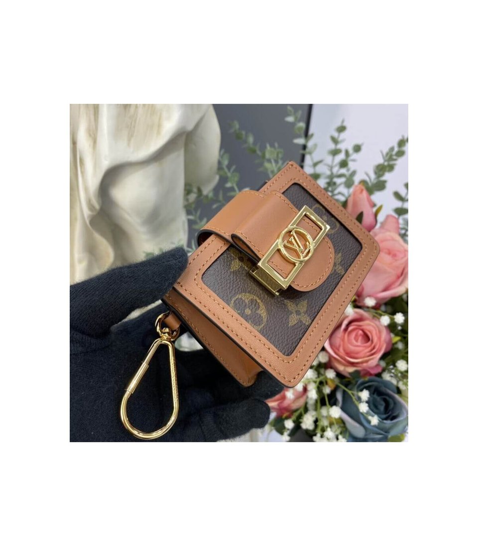 Louis Vuitton Dauphine Multicartes view 4