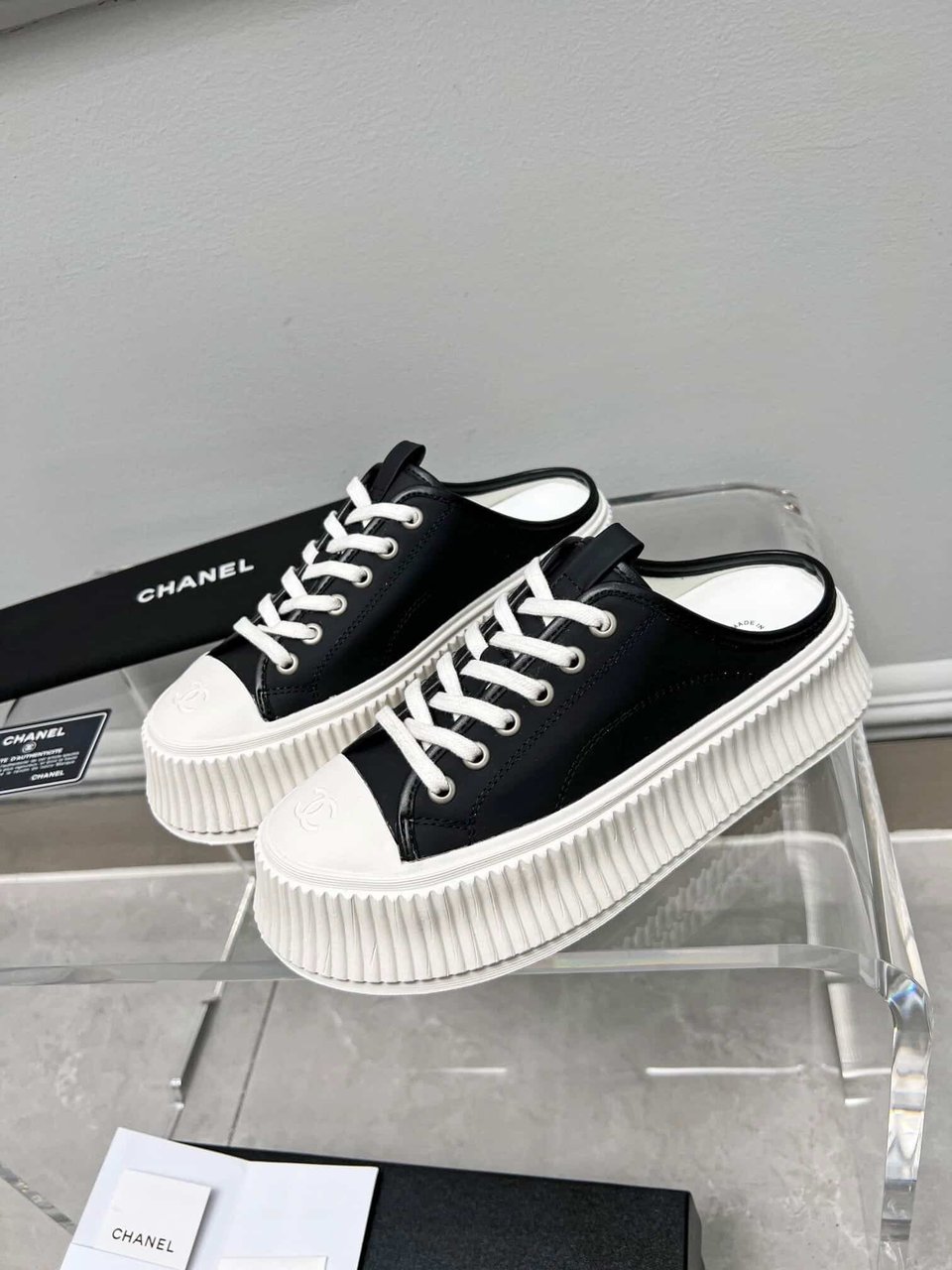 Chanel Platform Shoes Black view 5