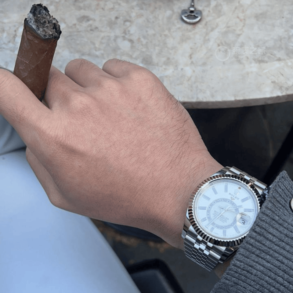 [SUPER CLONE] Rolex Sky-Dweller 42mm Steel White Dial Jubilee 336934-0004 view 5