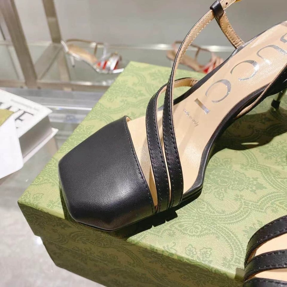 Gucci Black Mid Heel view 9