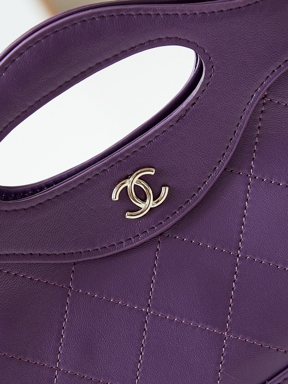 Chanel 24S31 Nano Shopping Bag 17.5Cm Purple Lambskin Gold Hardware view 7