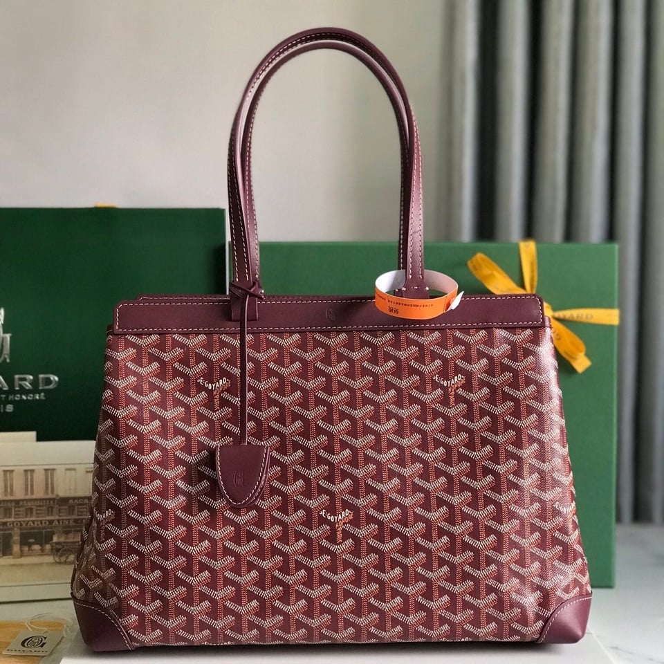 Goyard Bellechasse Biaude Pm Bag 36cm Wine Red Goyardine Canvas And Calfskin Trim view 11