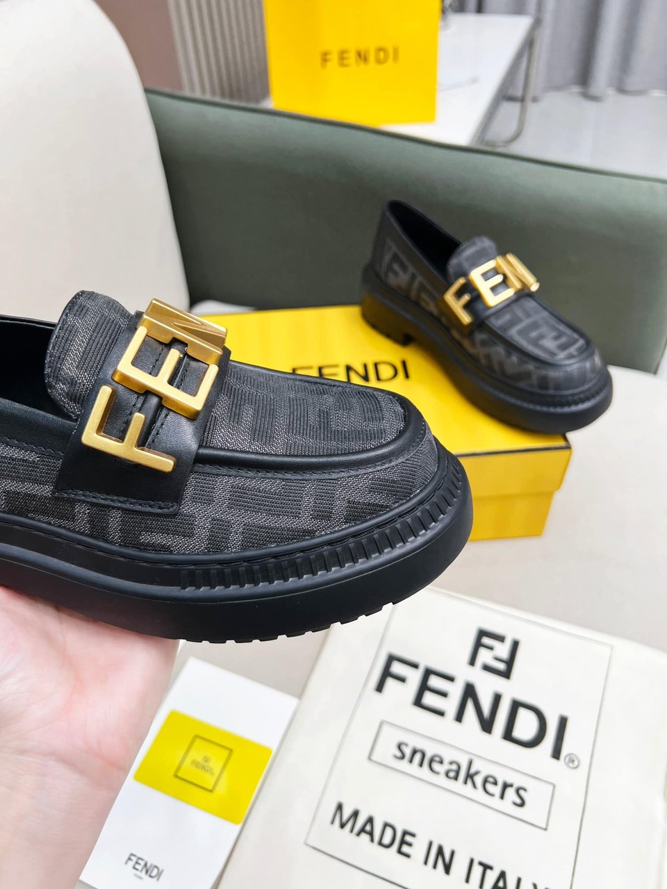 Fendigraphy Ff Leather Loafers Grey view 7