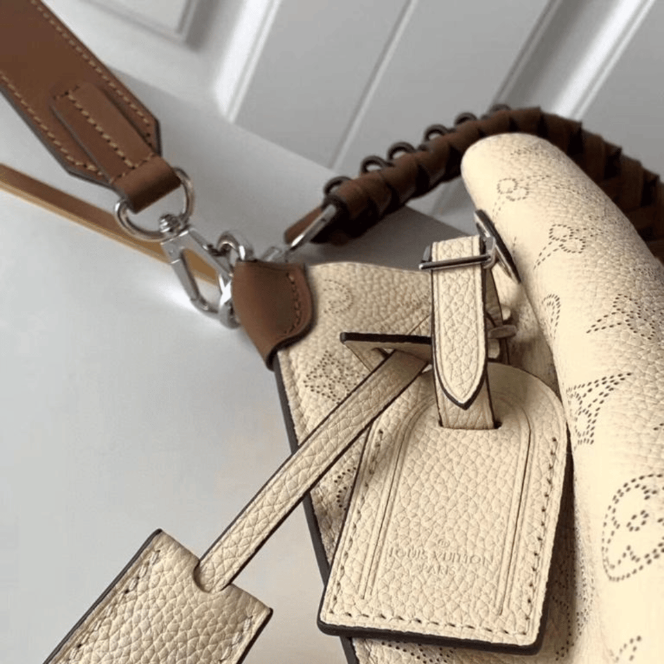 Louis Vuitton Muria 25Cm Cream view 5