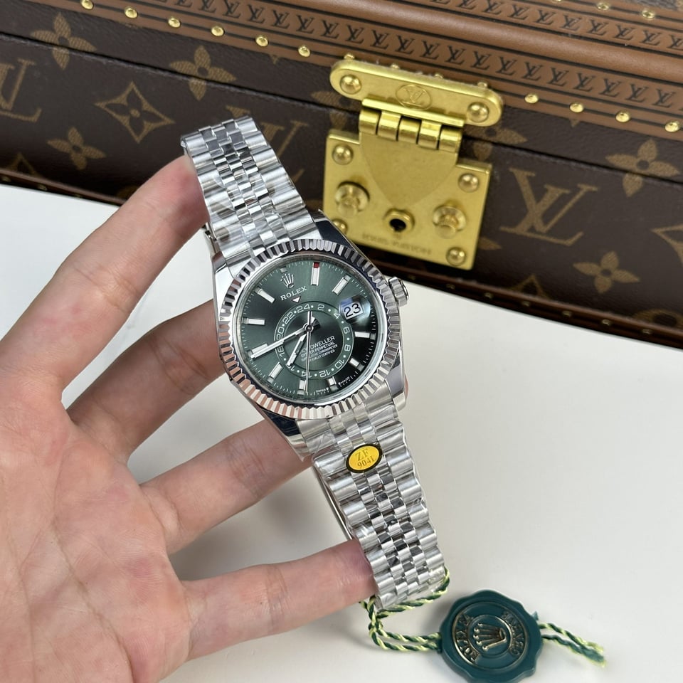[Superclone] Rolex Sky-Dweller 42mm Mint Green Dial Jubilee 336934 view 5