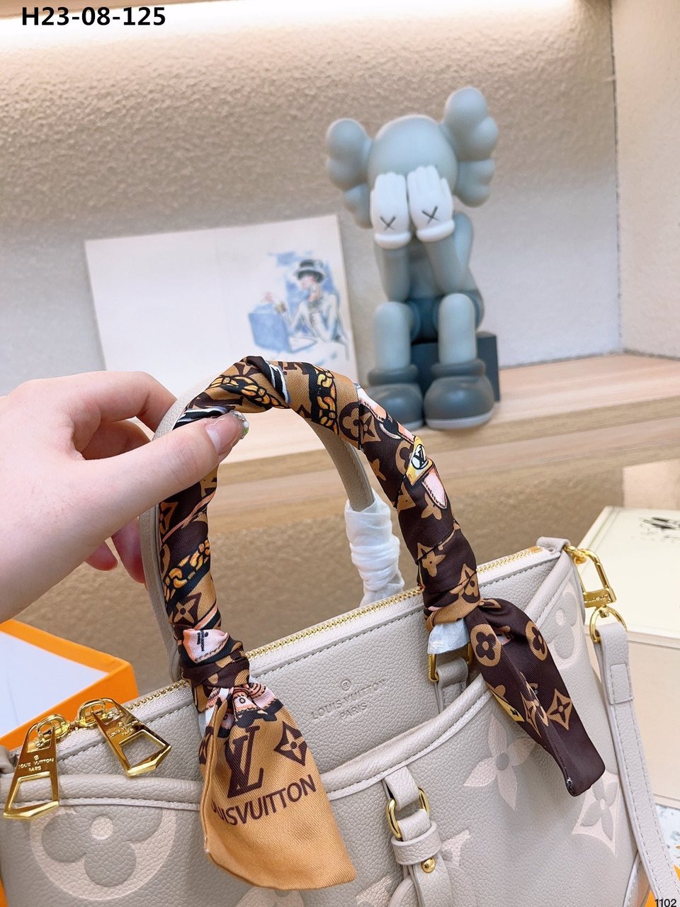 Louis Vuitton Trianon Pm Bag Gray 28Cm view 7