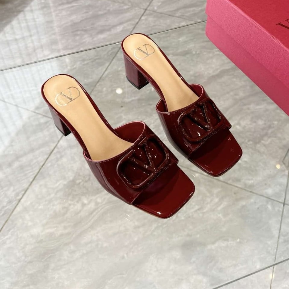 Valentino Vlogo Signature Slide Sandal Burgundy view 4