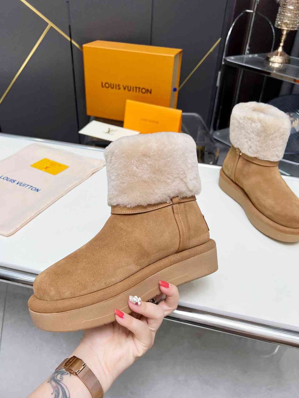 Louis Vuitton Aspen Platform Ankle Boot Beige 1Ac79I view 5