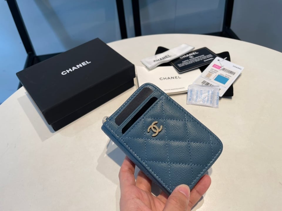 Chanel Zipped Coin Purse 11 Aegean Grained Calfskin view 7