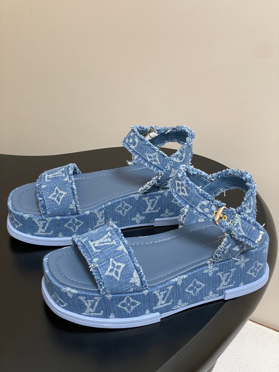 Louis Vuitton By The Pool Maya Flatform Sandal Blue view 8