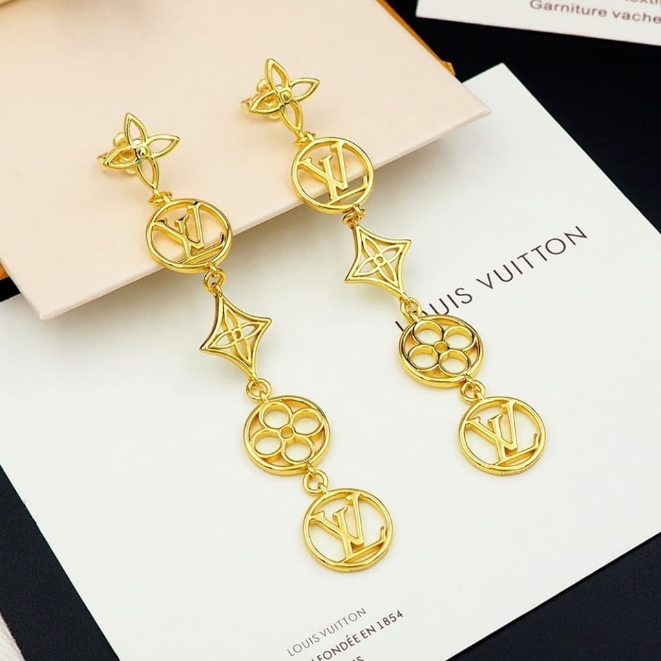 Louis Vuitton Lv Lace Earrings Gold M01072 view 7