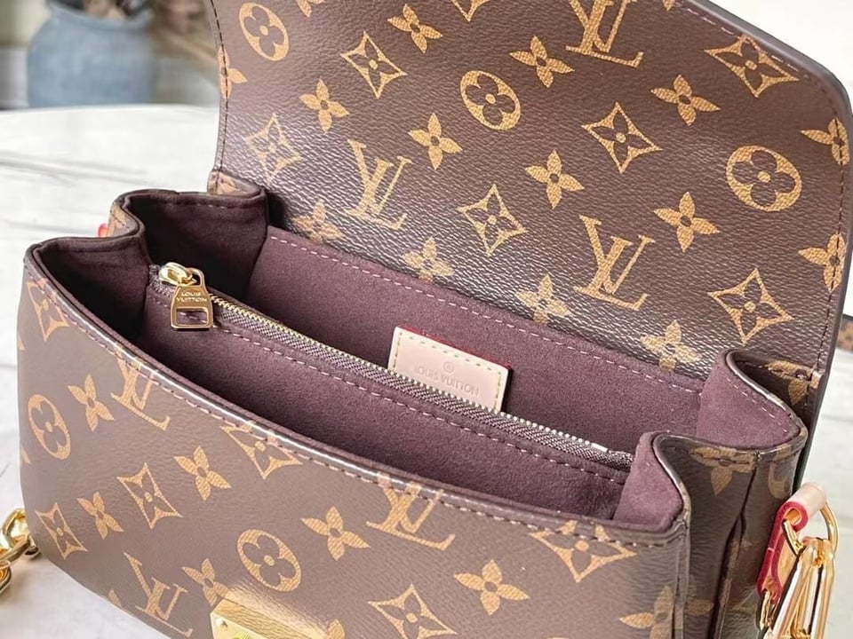 Louis Vuitton Pochette Métis East West M46279 21.6cm/ 8.5in view 12