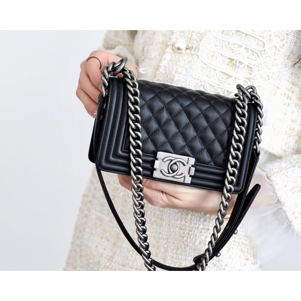 Chanel Le Boy Bag 20cm Black Caviar Leather view 3