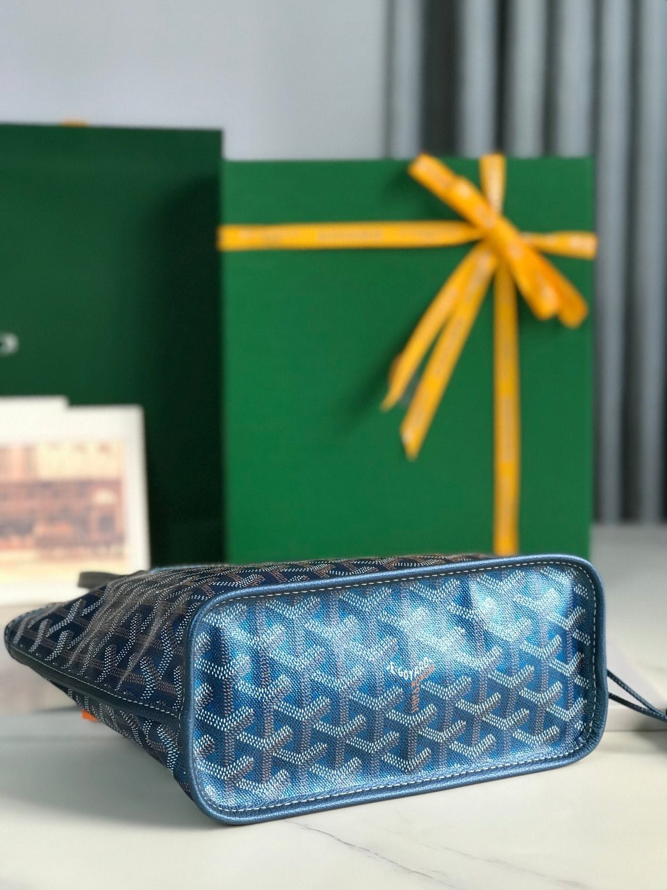 Goyard Anjou Mini Bag 20Cm Deep Blue Canvas Chevroches Calfskin view 3