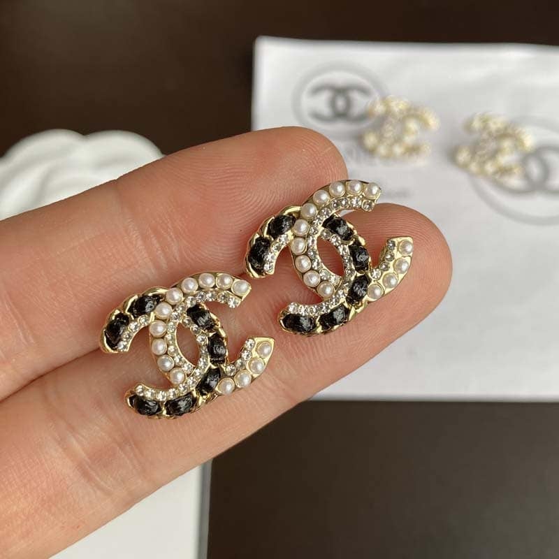 Chanel Cc Earrings view 6