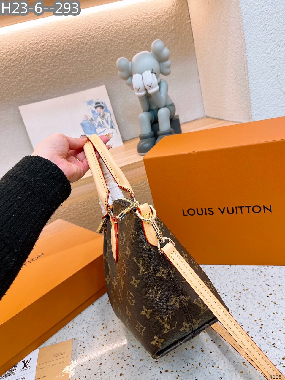 Louis Vuitton Boetie Bag Mm 26Cm view 3