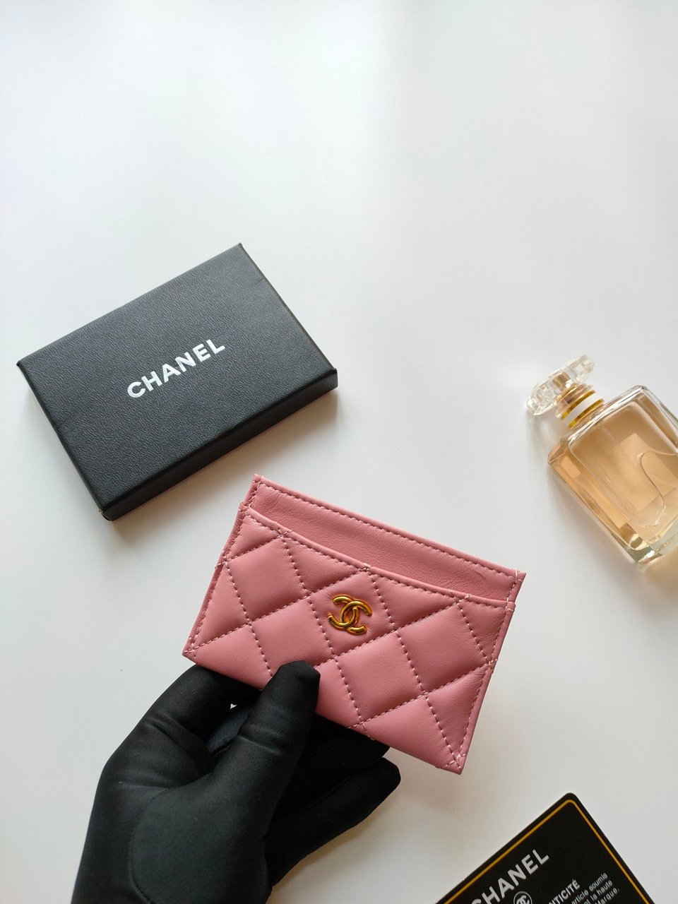 Chanel Card Holder 11.2 Light Pink Calfskin Gold Icon view 4