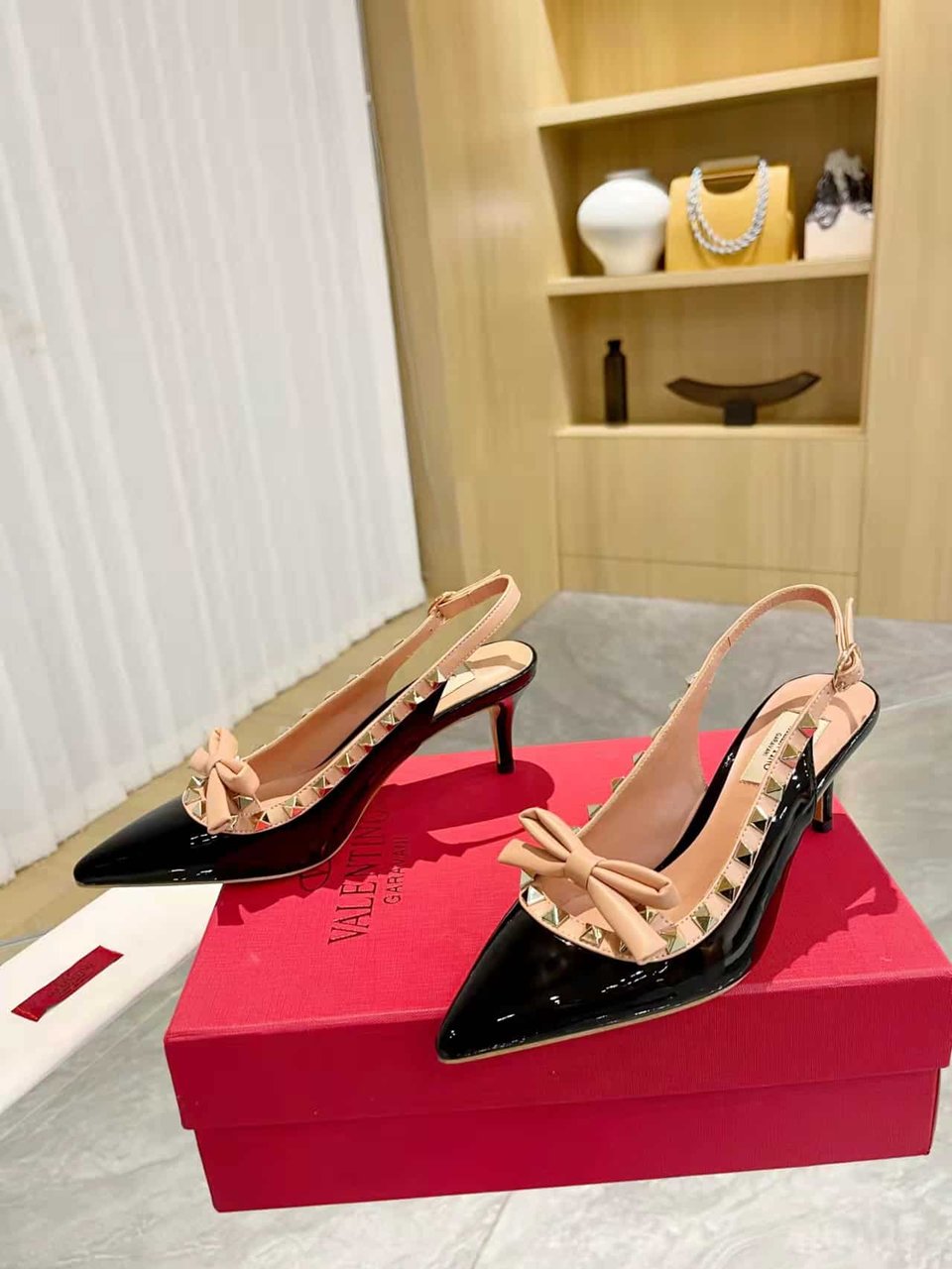 Valentino Rockstud Bow Slingback Pump In Patent Leather With Matching Studs Beige And Black view 4