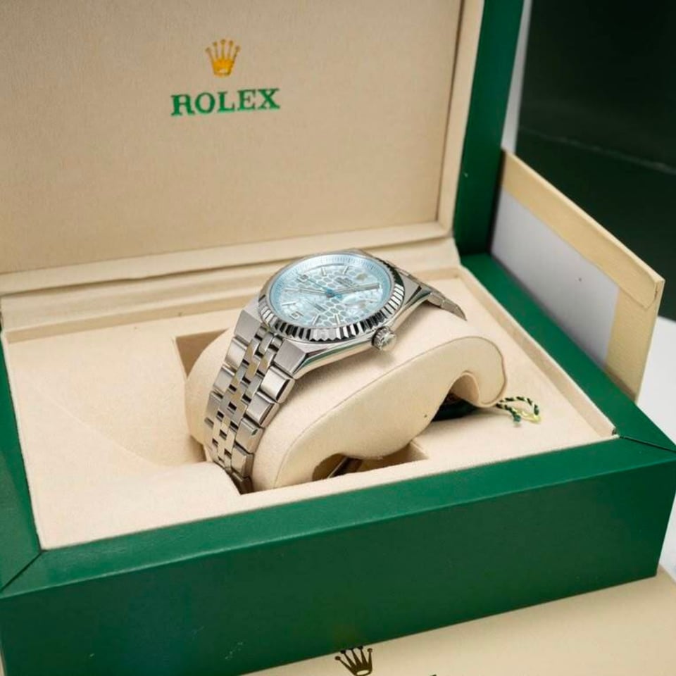 [Superclone] Rolex Land-Dweller 40mm Ice Blue Dial Flat Jubilee 127336 view 7