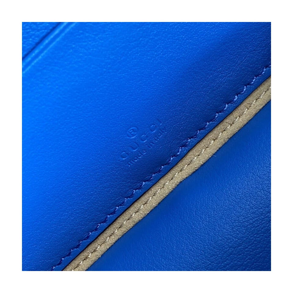 Gucci Interlocking G Mini Bag in Blue Leather view 11