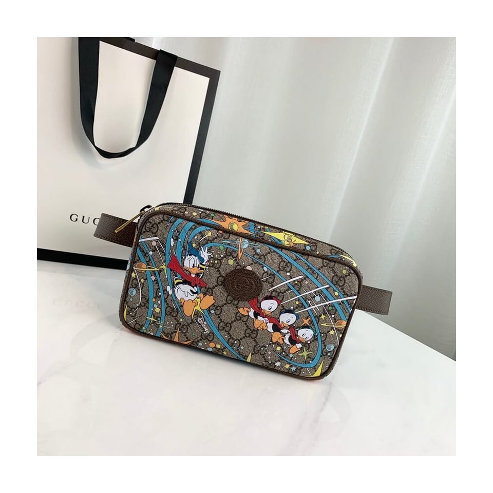 Disney x Gucci Donald Duck Print Belt Bag view 3