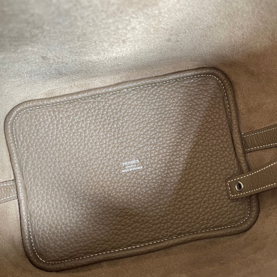 Hermes Picotin Lock Bag In Taurillon Clemence Etoupe Grey 22Cm view 8