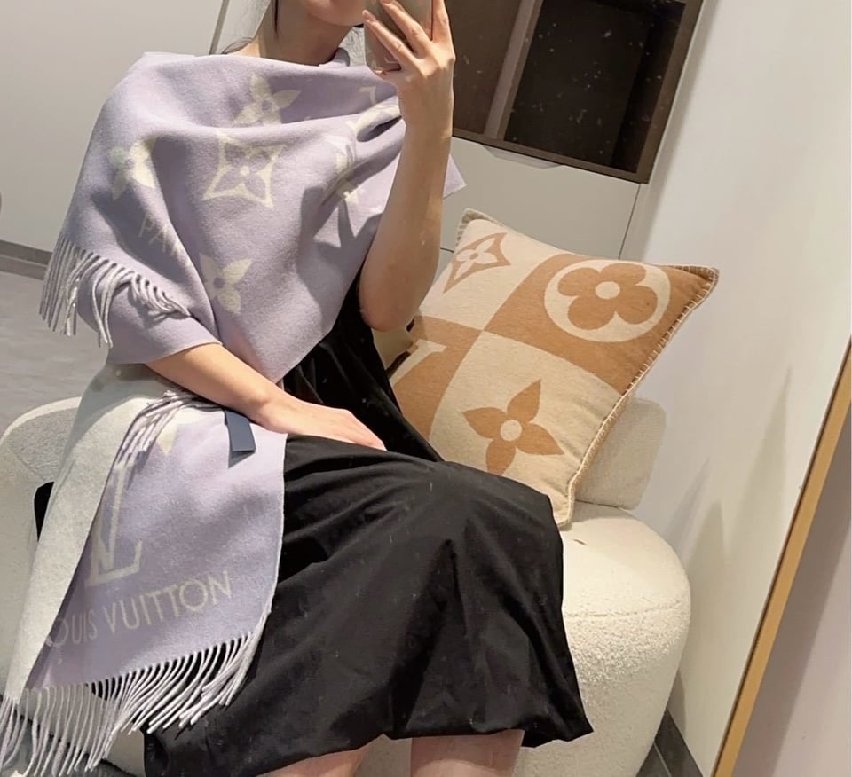 Louis Vuitton Monogram Giant Purple Scarf For Women 170cm view 6