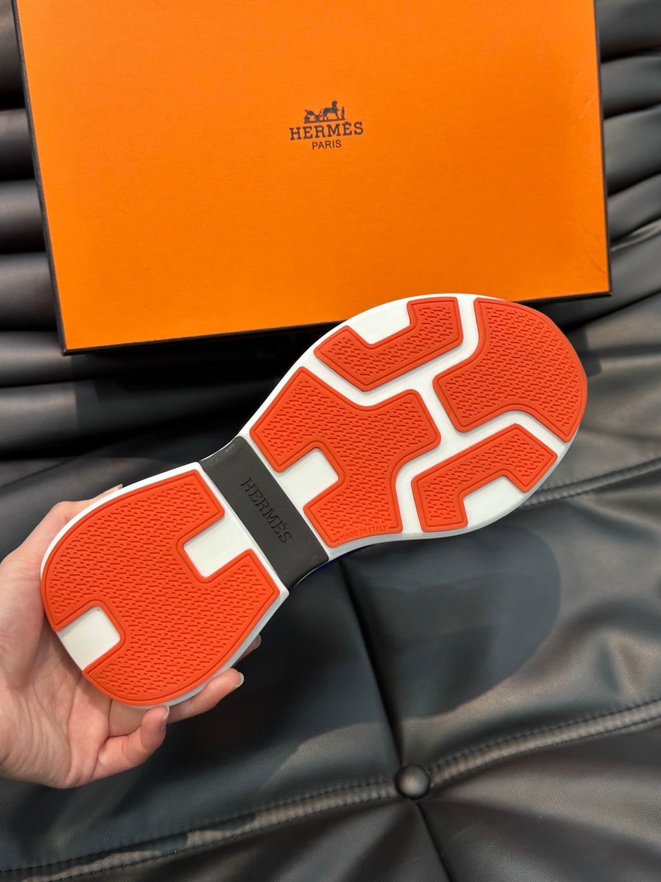 Hermes Heros Sneaker Blue Orange H232985Zh7T400 view 3