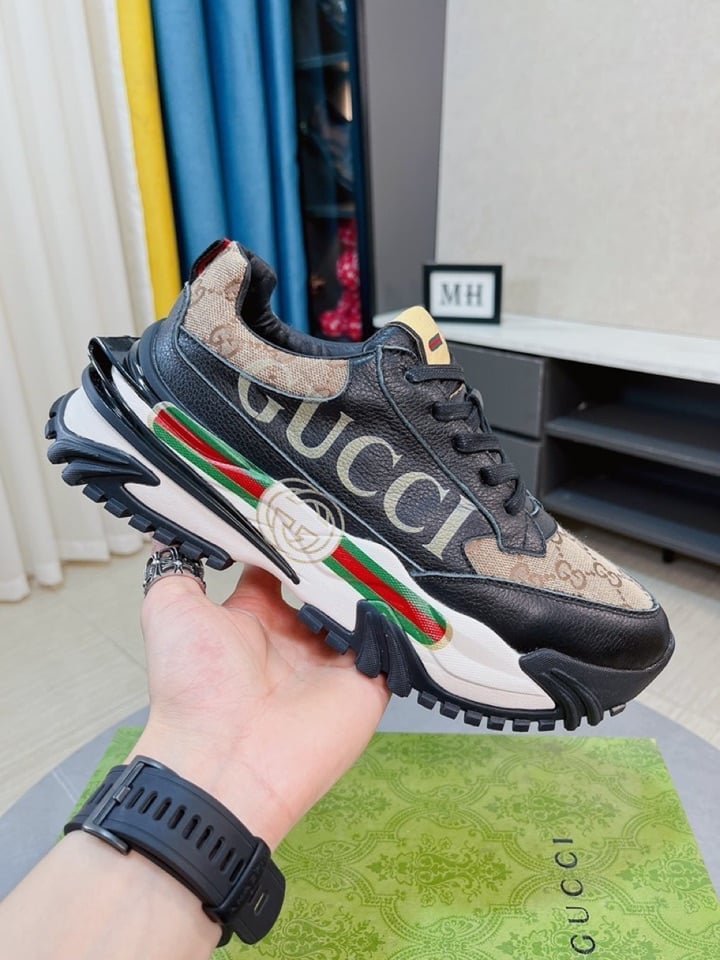 Gucci Gc Rhython Leather Sneaker Black view 4