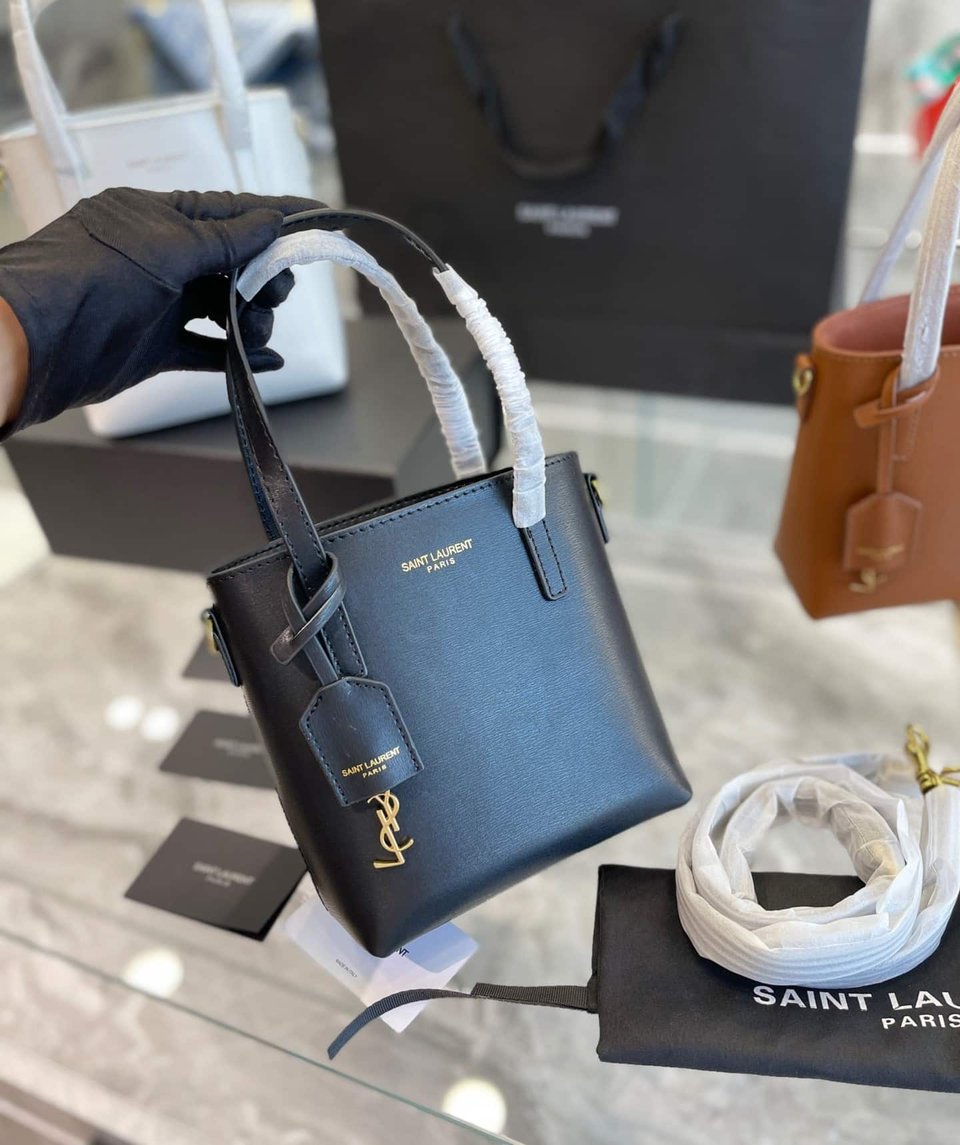 Saint Laurent Shopping Saint Laurent Mini Bag In Box Black 18Cm view 3