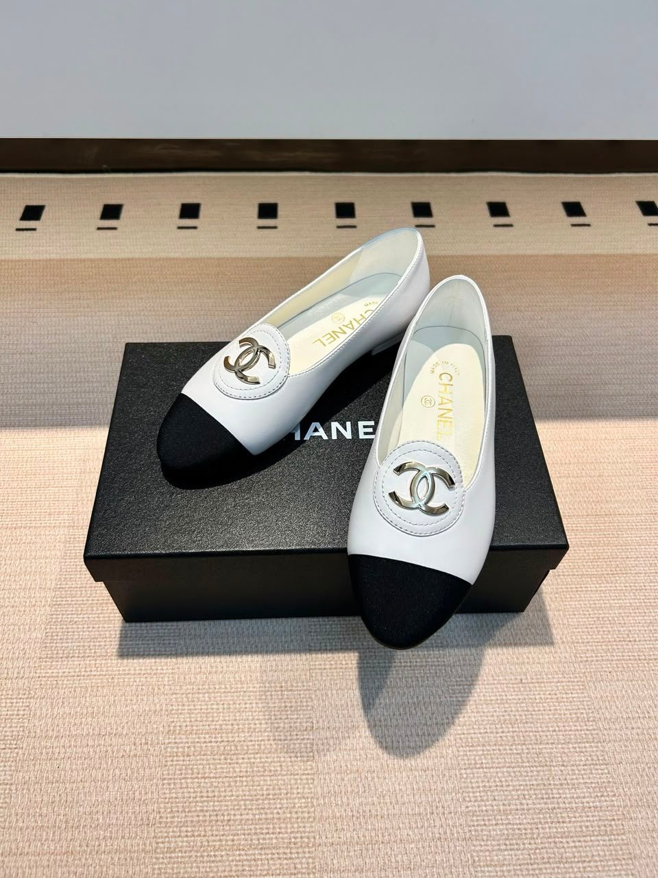 Chanel Lambskin Grosgrain Ballerinas With Gold CC Logo White &amp; Black Lambskin G39845 view 3