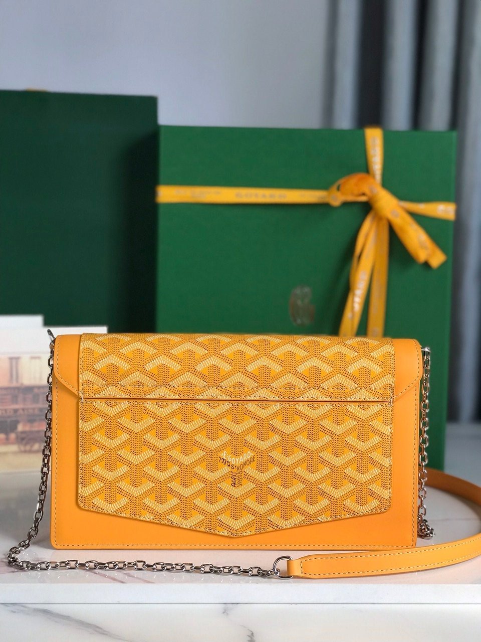 Goyard Duchesse Marie-Caroline Bag 25 Cm Yellow Goyardine Canvas And Smooth Calfskin view 3