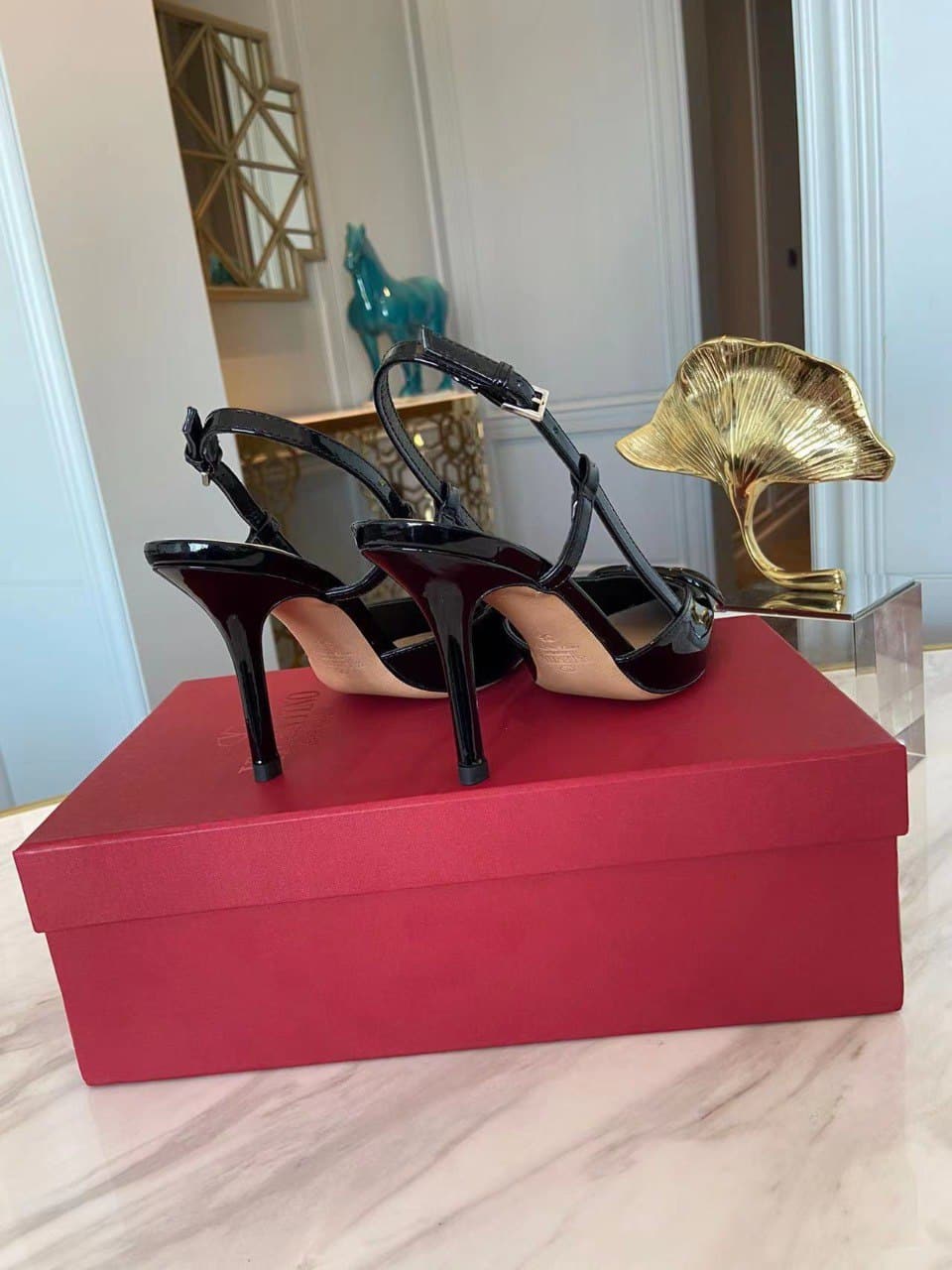 Valentino Garavani Vlogo Signature Patent Leather Slingback Pump Black 4W2S0R01Tmk 0No view 6