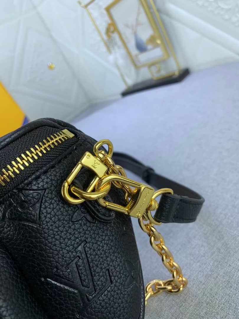 Louis Vuitton Mini Bumbag Black Monogram Empreinte 17Cm M46917 view 5