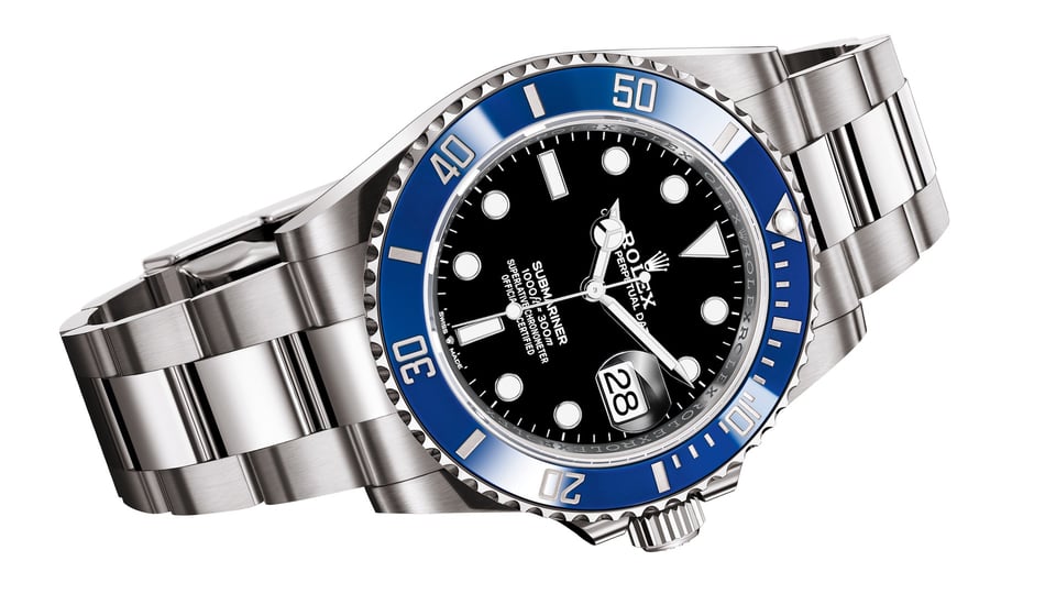 Rolex Submariner 41mm Black Dial 126619LB view 4