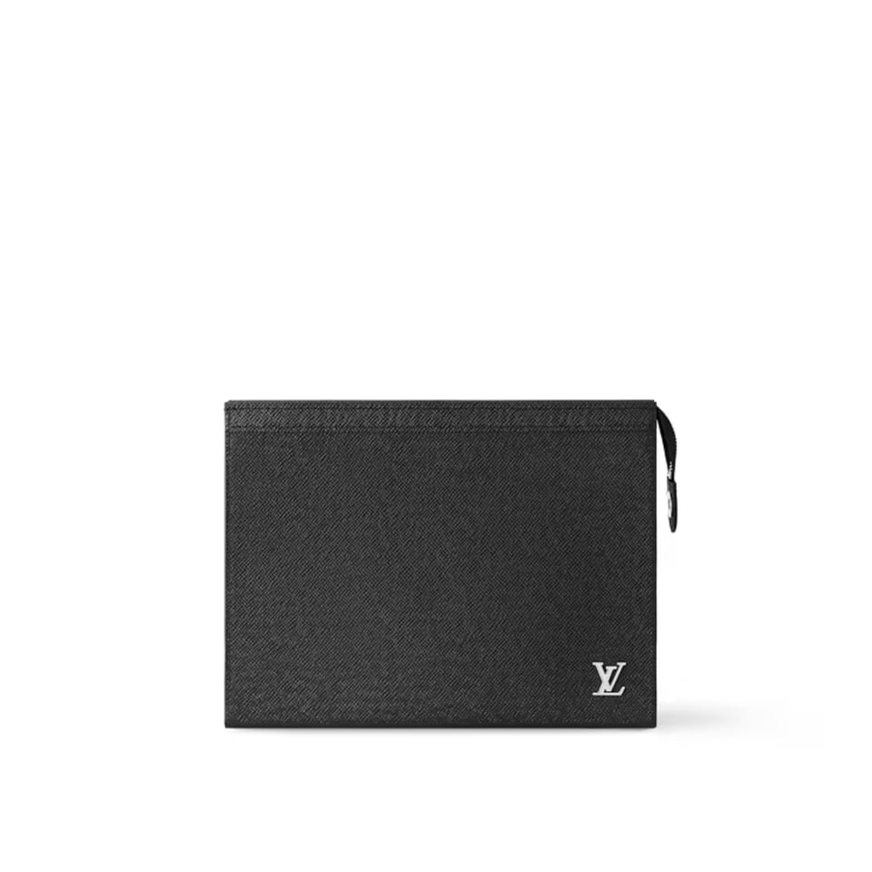 Louis Vuitton Voyage Mm Pochette Black 26Cm M30450 For Men view 2