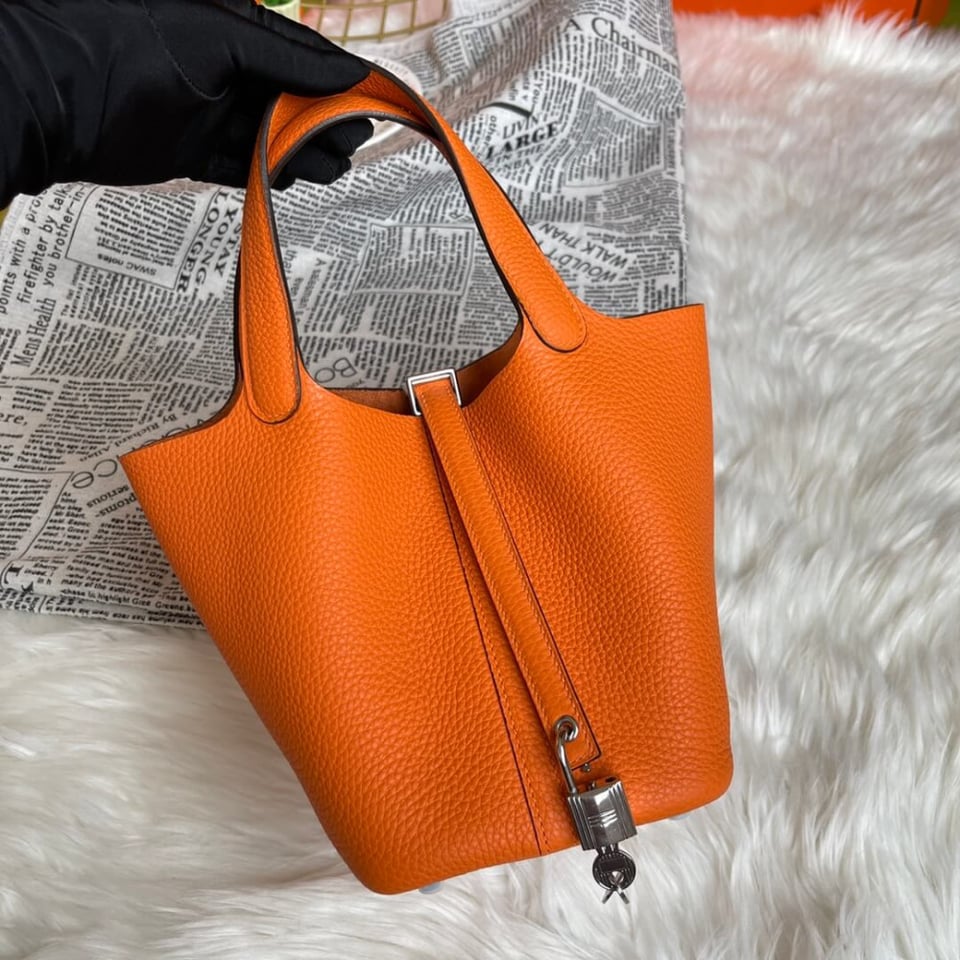 Hermes Picotin Lock Bag In Taurillon Clemence Orange 22Cm view 5