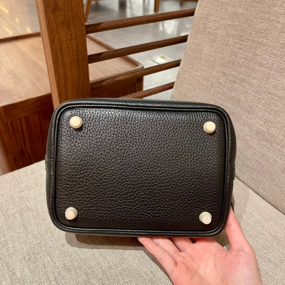 Hermes Picotin Lock Bag In Taurillon Clemence Noir Black 22Cm view 8