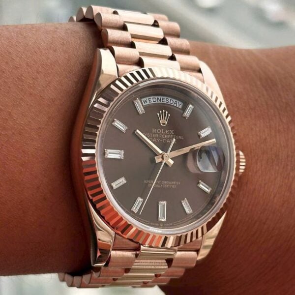 [Superclone] Rolex Day-Date 40mm Chocolate Dial Fluted President 228235 view 7
