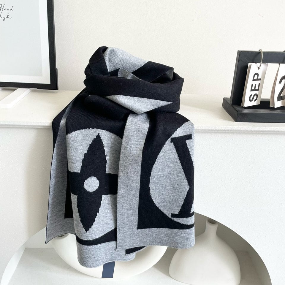 Louis Vuitton Monogram Cashmere Jacquard Scarf Grey-Black For Women 180cm view 2