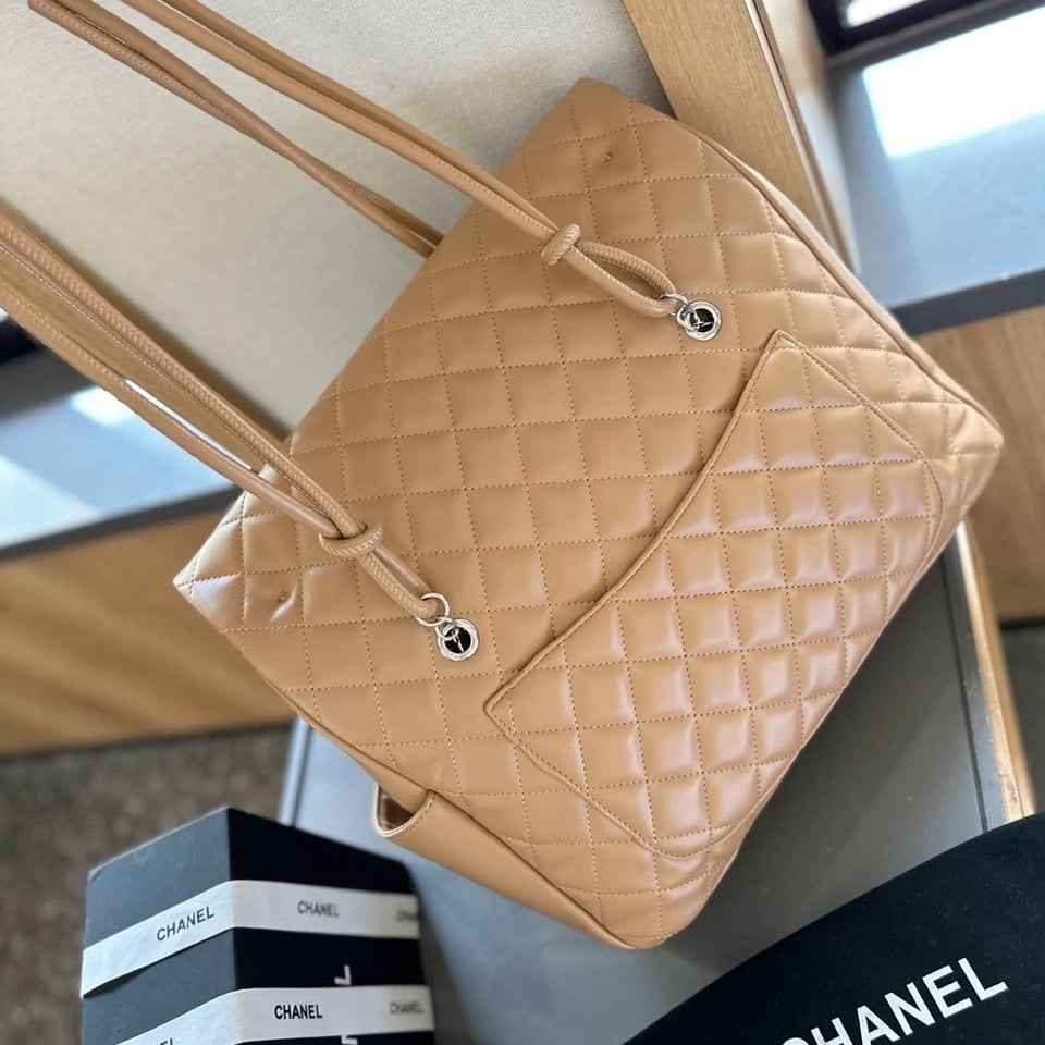 Chanel Cambon Shopping Bag Quilted Leather In Beige And Black 36Cm view 3