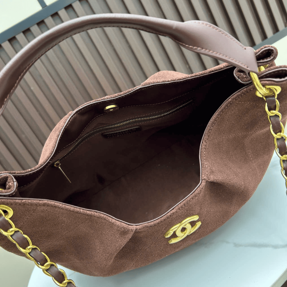 Chanel Maxi Hobo Handbag 38cm/15in view 6