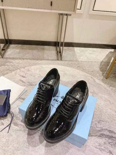 Prada Heeled Brushed Leather Lace-Ups Shiny Black view 10