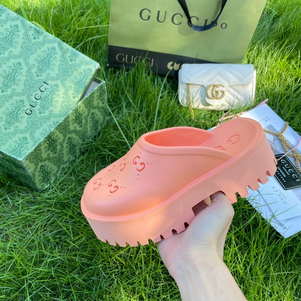 Gucci Men’S Slip On Sandal Pink Gg Rubber view 6