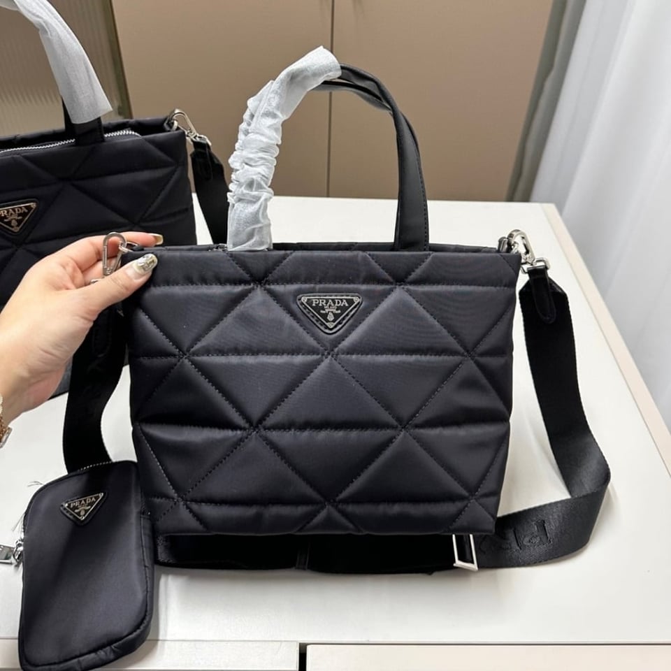 Prada Re Nylon Padded Tote Bag Black 23Cm view 9
