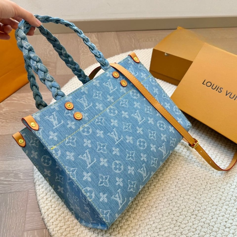 Louis Vuitton Let Go Pm Monogram Sky Blue Denim 30Cm M24897 view 3