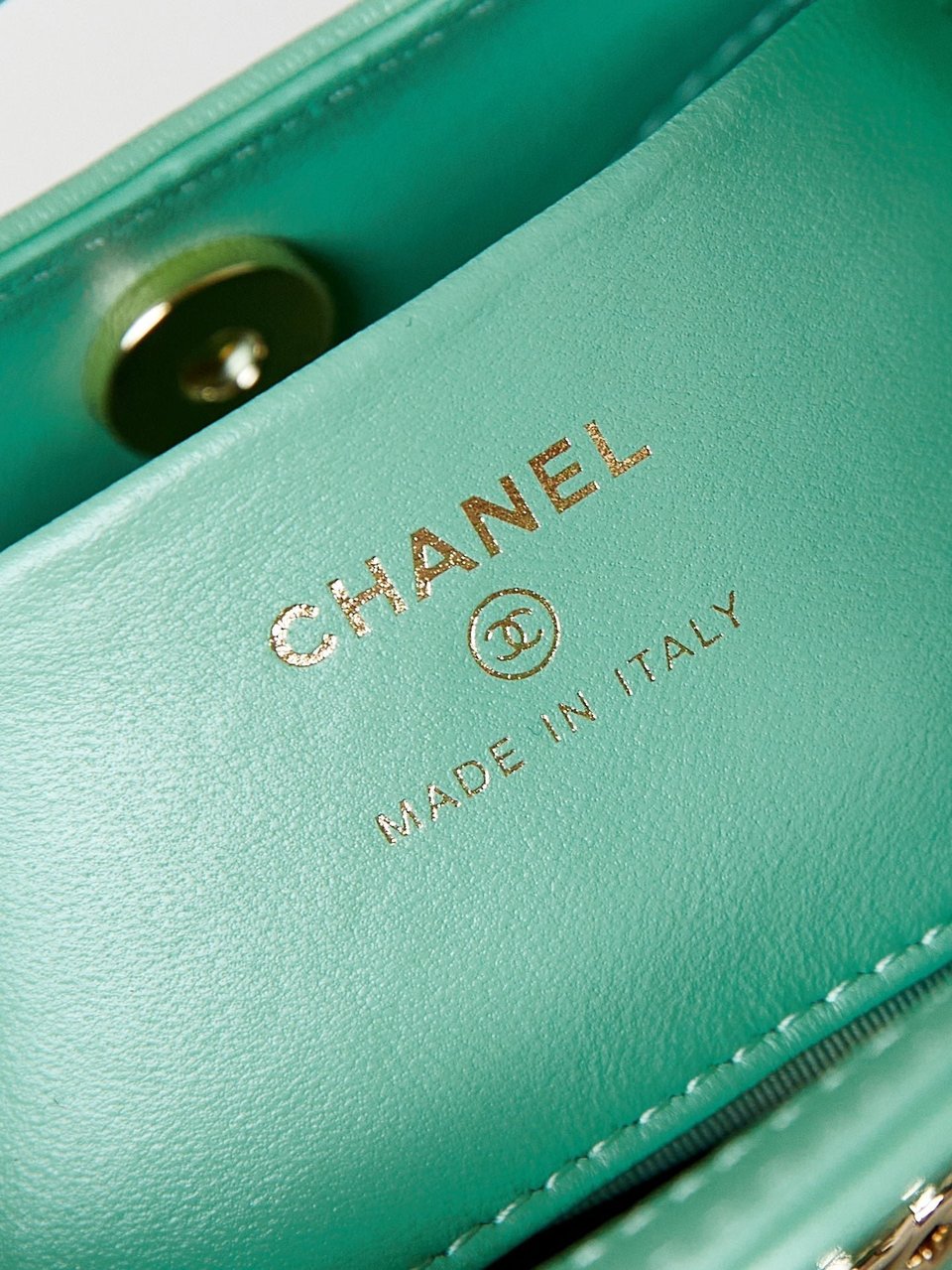 Chanel 24S31 Nano Shopping Bag 17.5Cm Light Green Lambskin Gold Hardware view 9